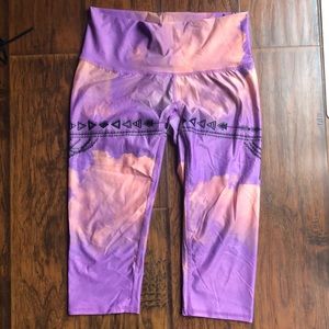 Teeki purple hazed crop leggings